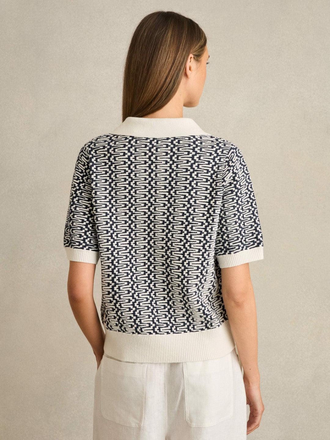 Zig-Zag Knit Polo Shirt in Blue/Ivory