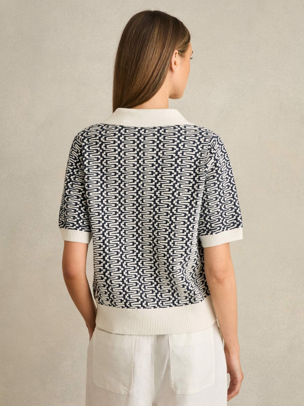 Zig-Zag Knit Polo Shirt in Blue/Ivory