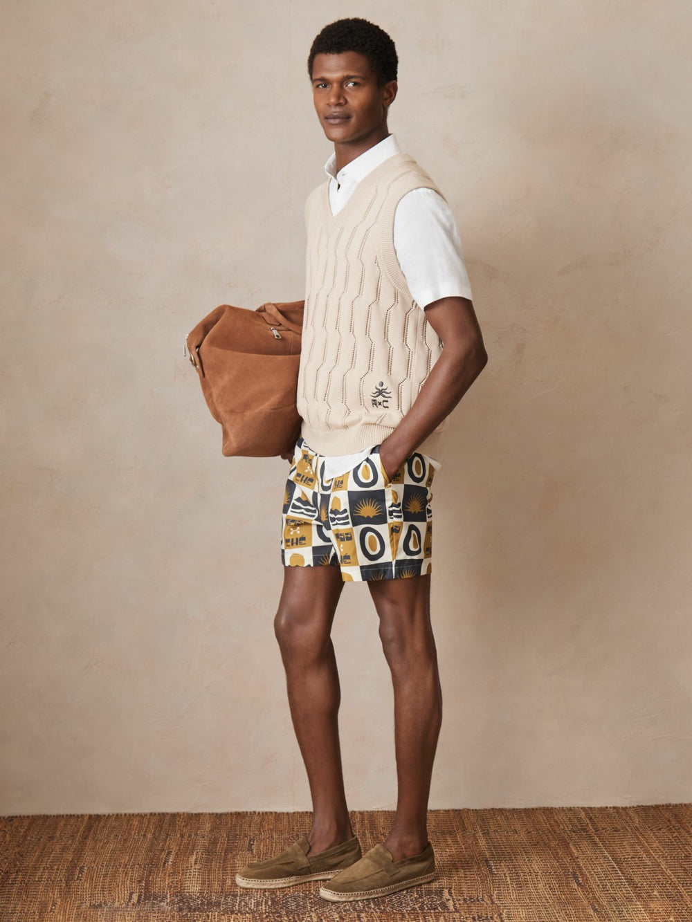 | Ché Sunset-Print Swim Shorts in Olive Green