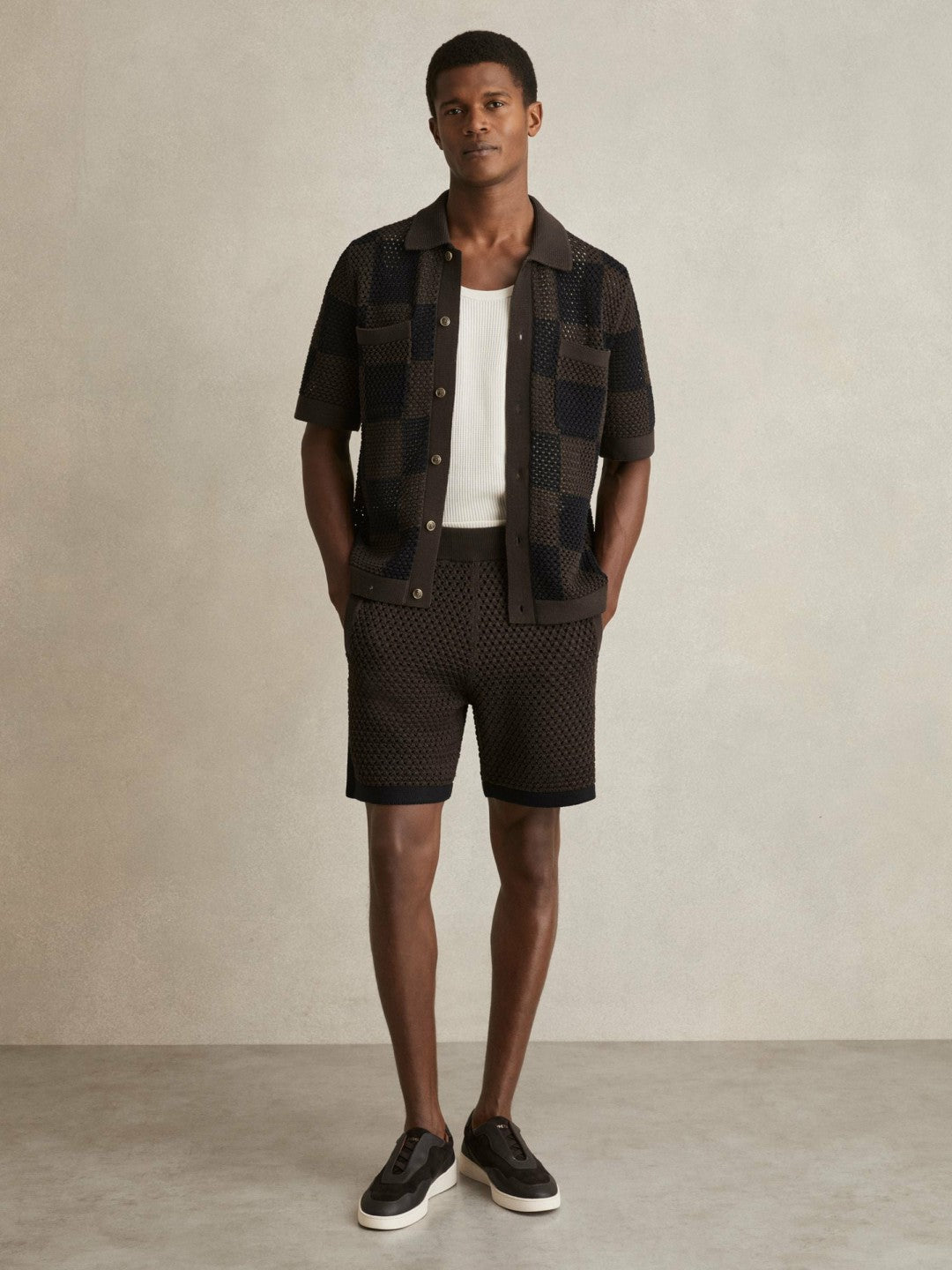 Cotton-Blend Crochet Shorts in Chocolate/Navy