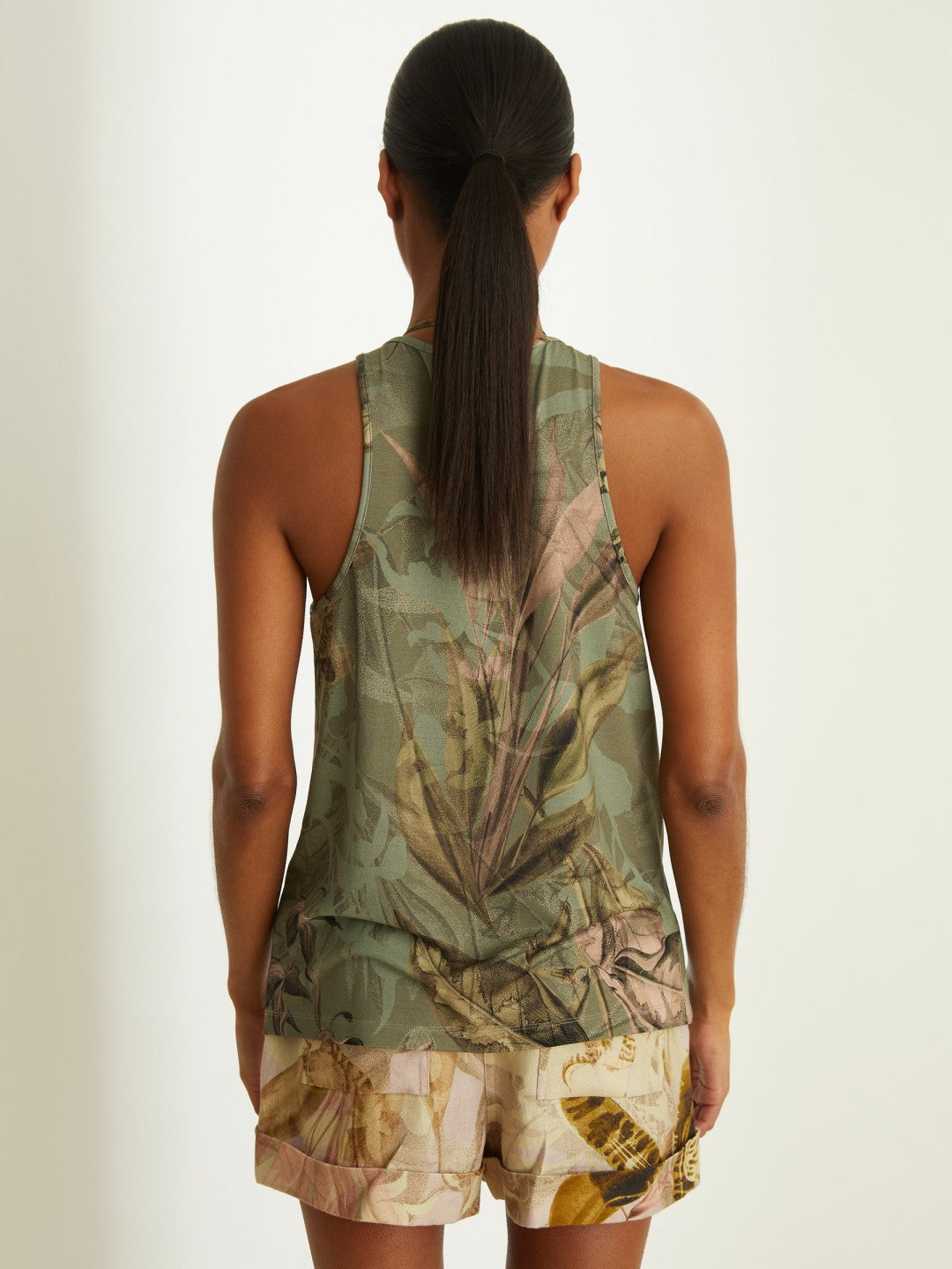 | NYBG Floral Scoop-Neck Vest in Khaki