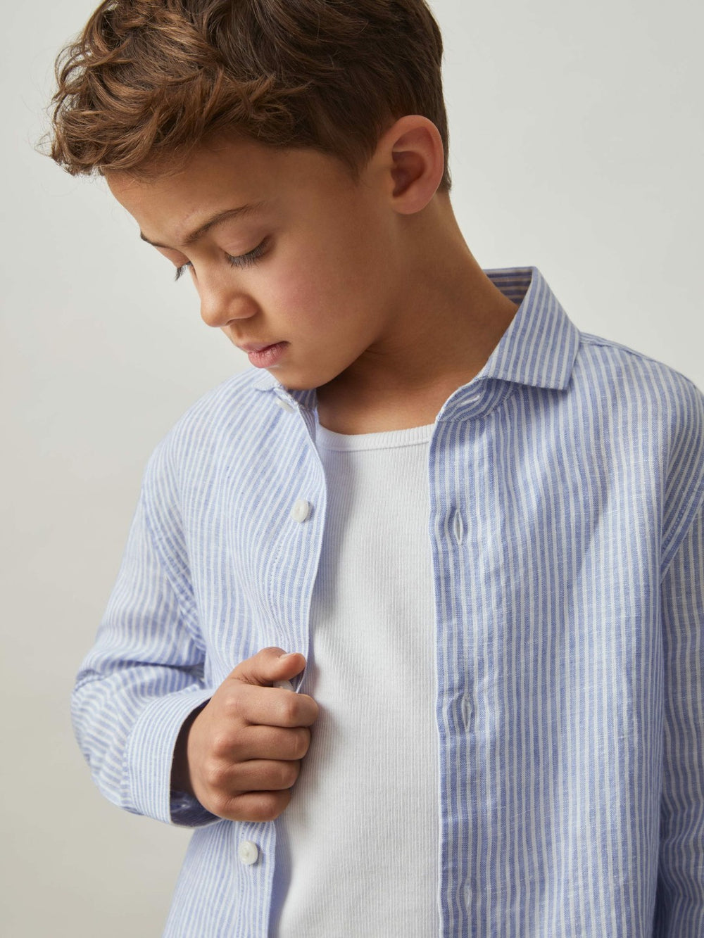 13-14 yrs Linen Cutaway Collar Shirt in Blue/White Stripe