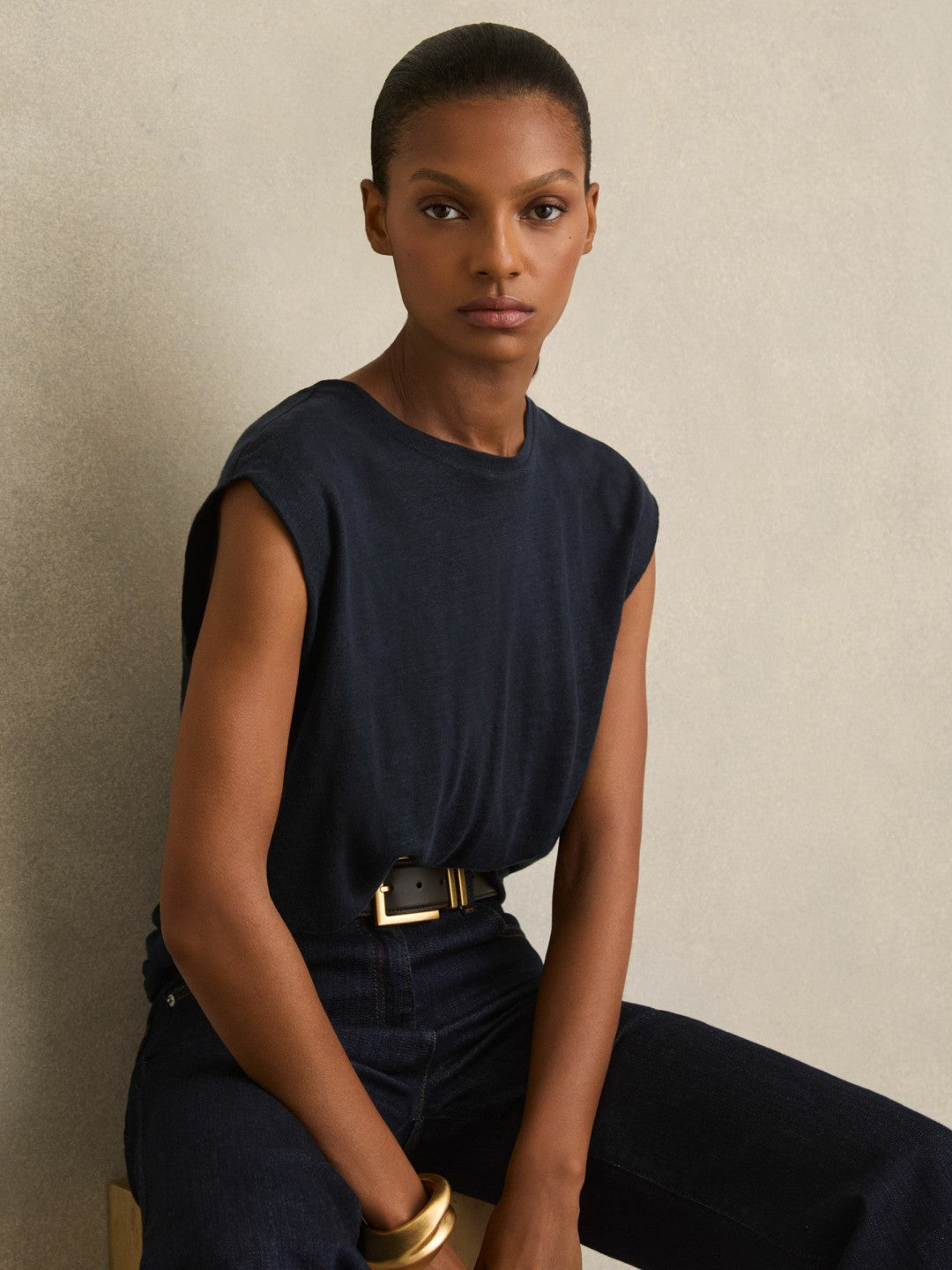 Linen Cap-Sleeve T-Shirt in Navy