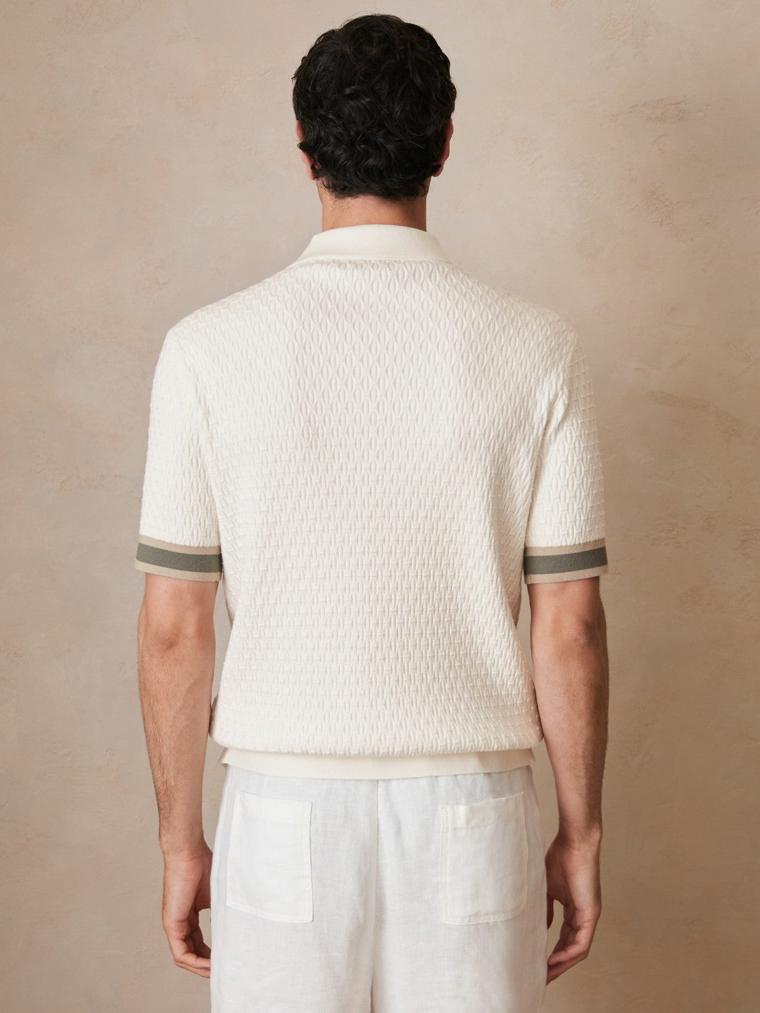 | Ché Textured Cuff-Trim Shirt in White
