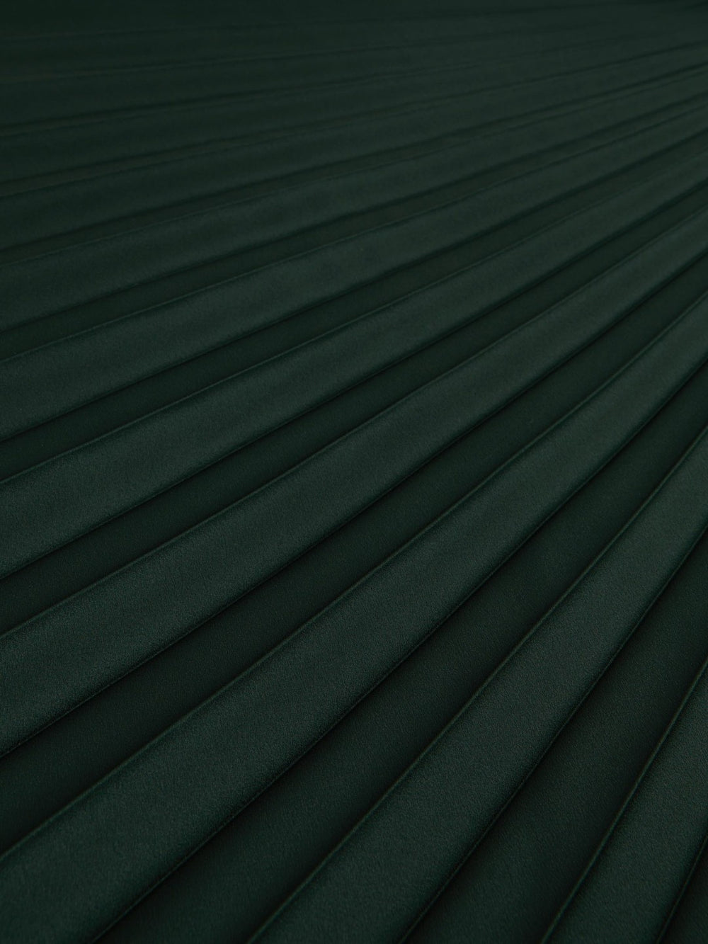 Pleated Midi Skirt in Dark Green