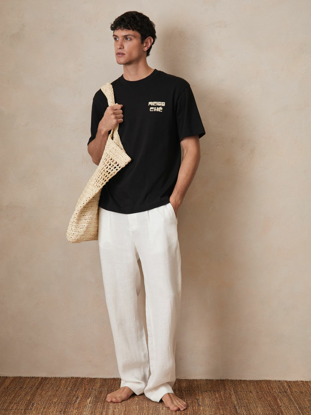 | Ché Cotton Palm-Print T-Shirt in Black