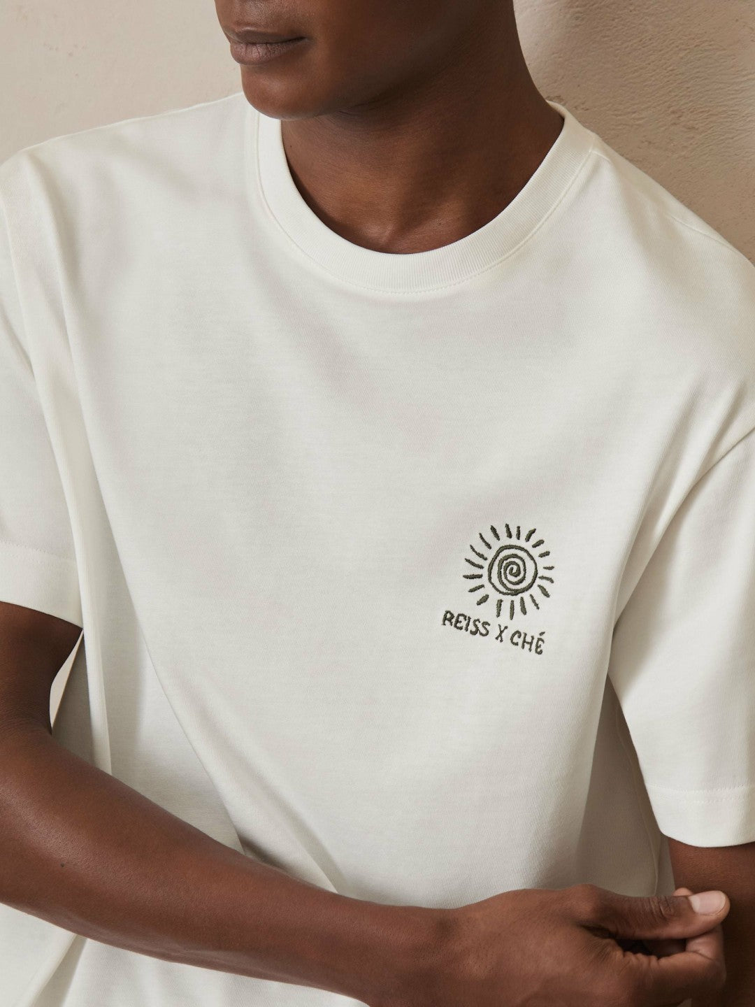 | Ché Cotton Palm-Tree T-Shirt in White