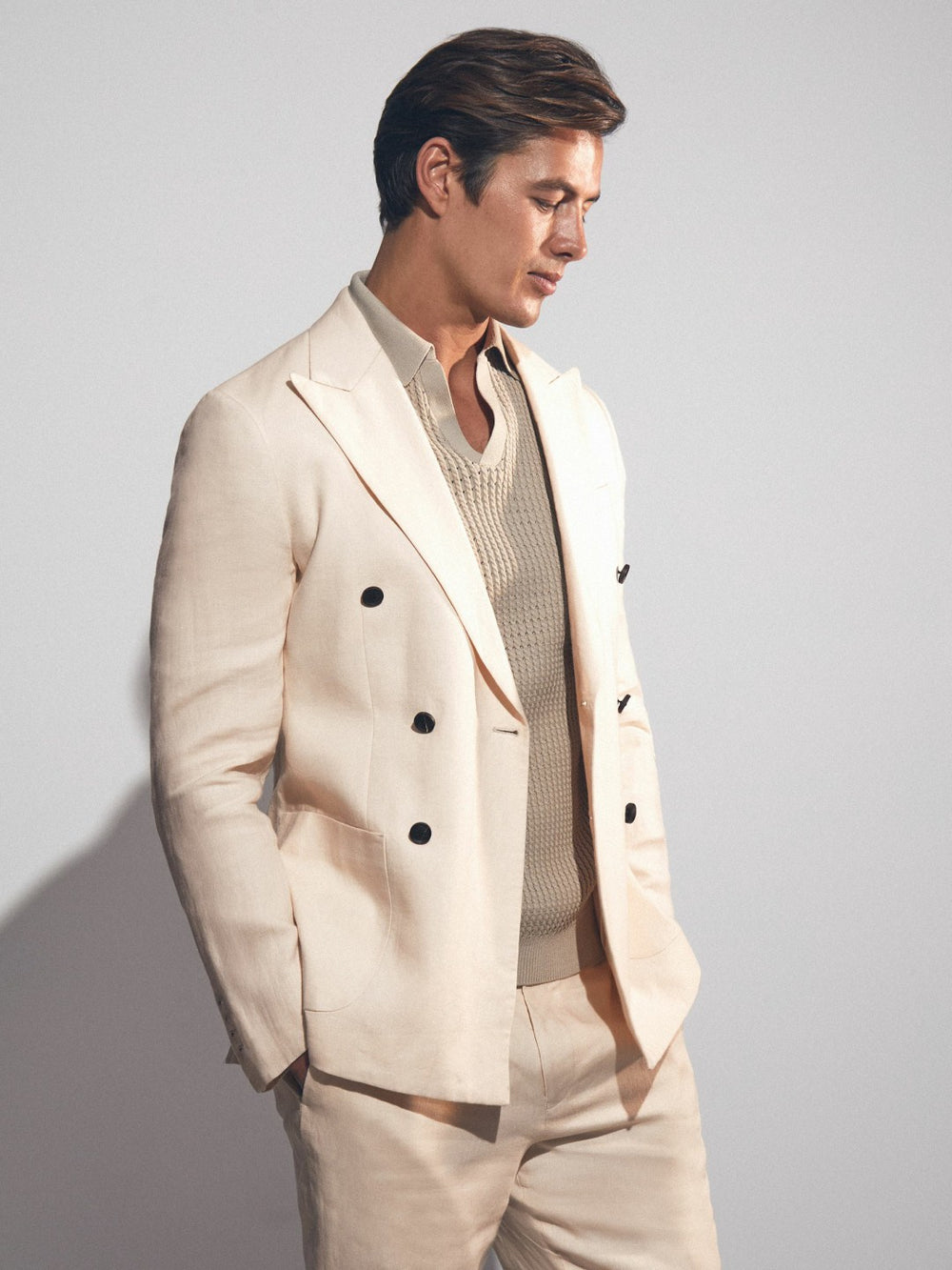 Linen Double-Breasted Suit Slim-Fit Blazer in Stone