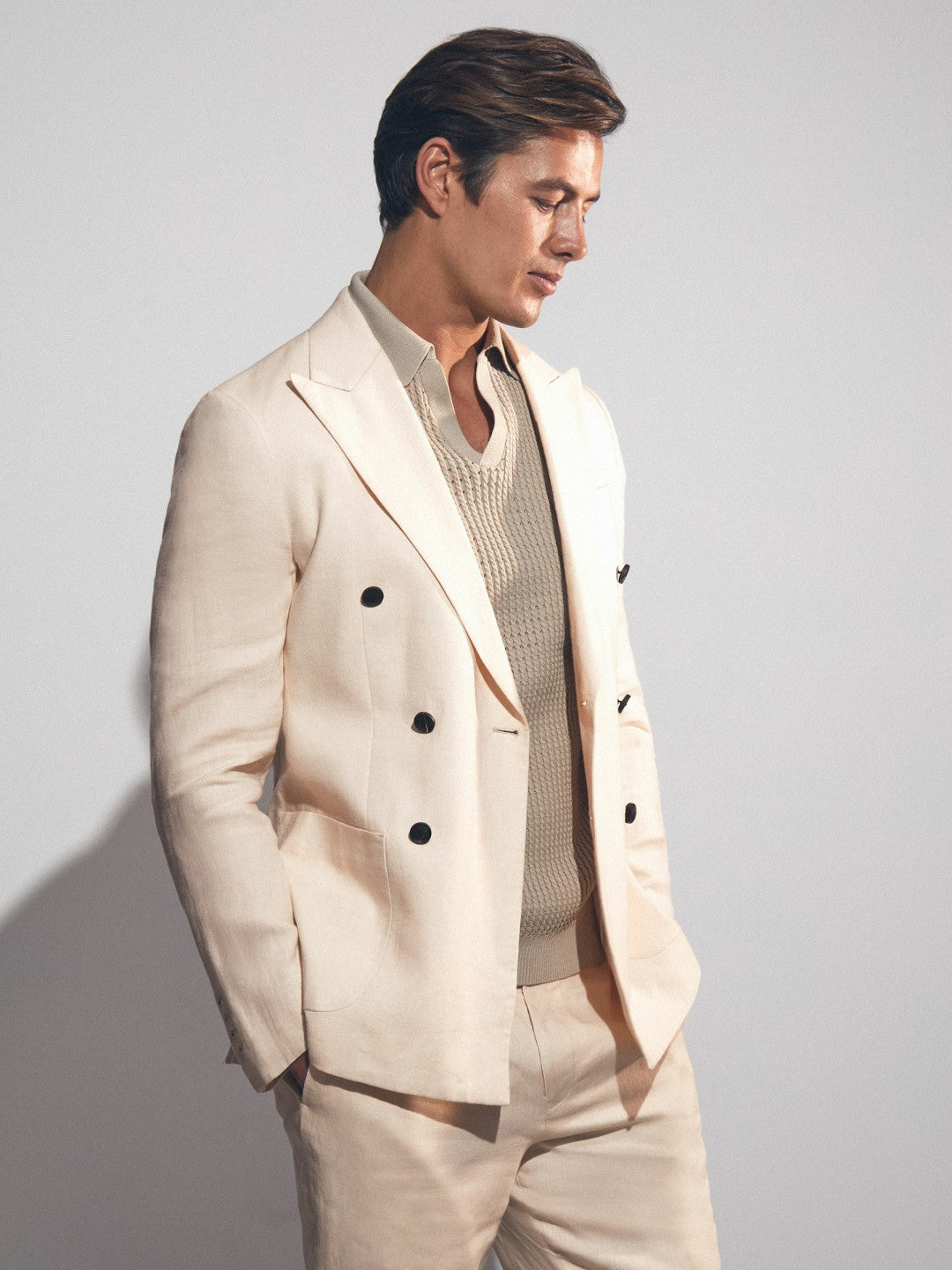 Linen Double-Breasted Suit Slim-Fit Blazer in Stone