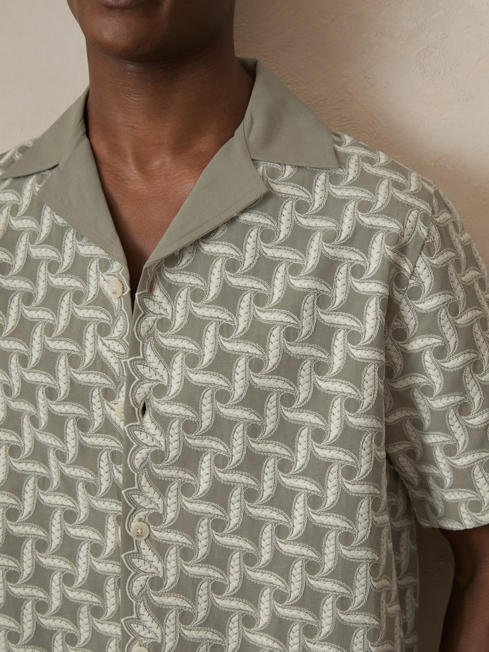 | Ché Motif-Embroidered Shirt in Sage/White