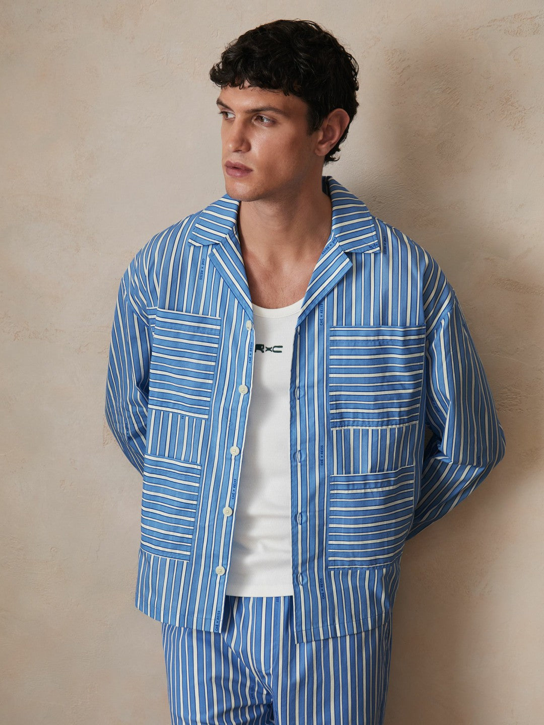 | Ché Poplin Stripe Pocket Shirt in Bright Blue/White