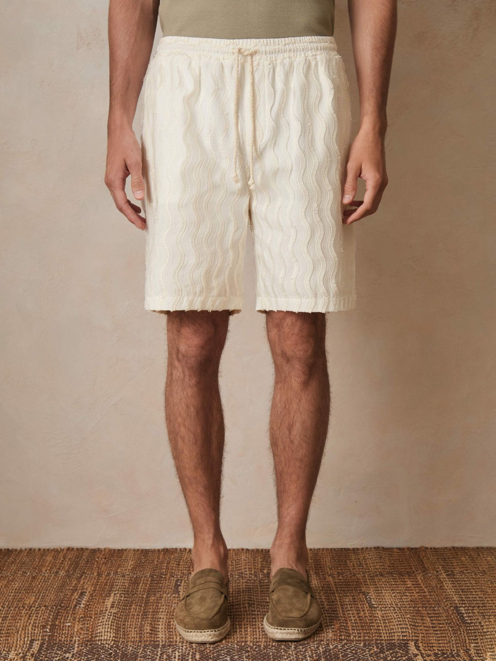 | Ché Fringed-Wave Shorts in Off White