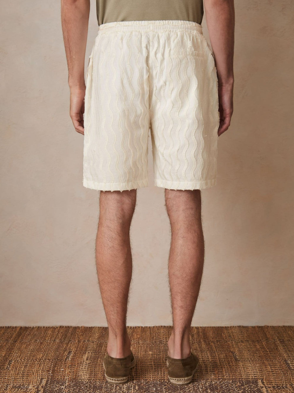 | Ché Fringed-Wave Shorts in Off White