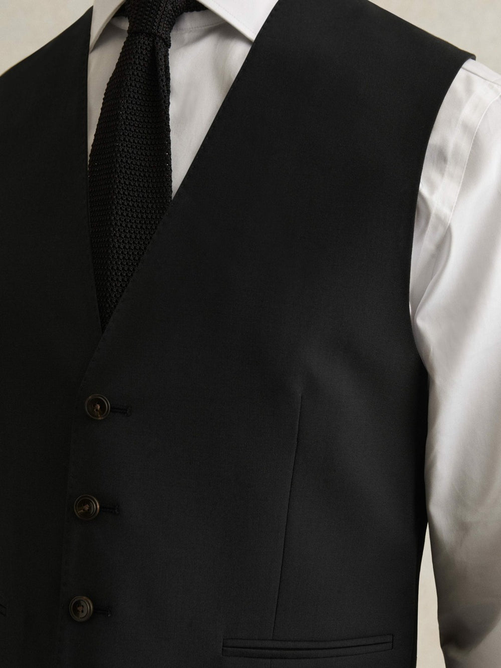 Wool-Blend Slim-Fit Waistcoat in Black