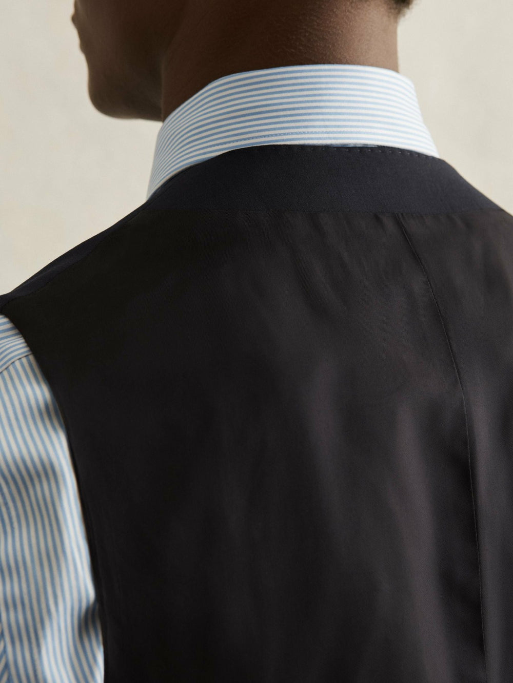 Wool-Blend Slim-Fit Waistcoat in Navy