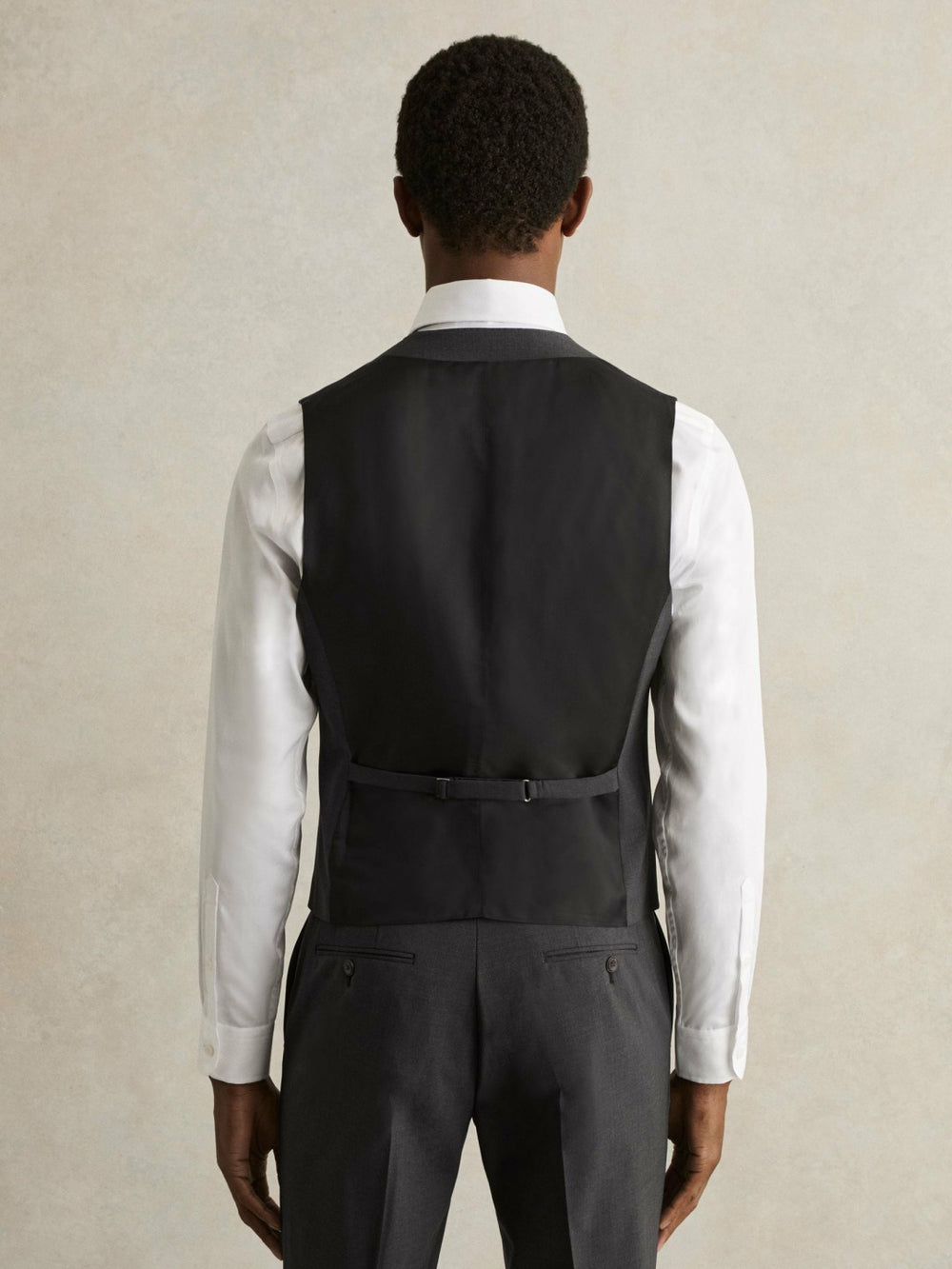 Wool-Blend Slim-Fit Waistcoat in Grey