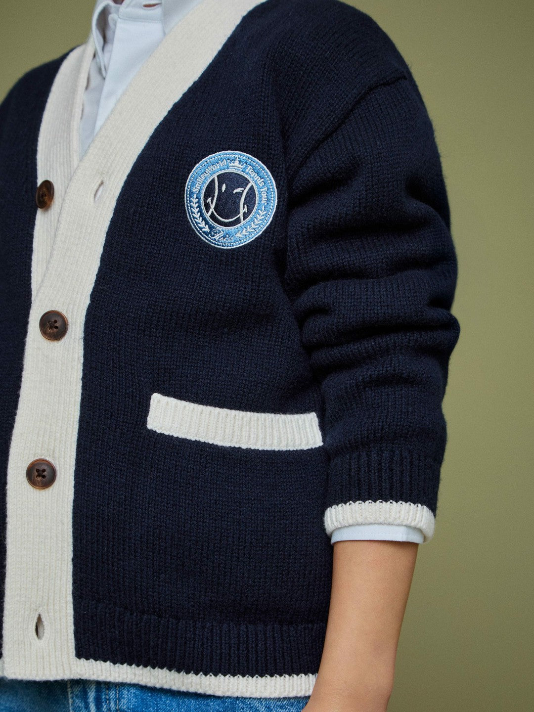 3-9 yrs SmileyWorld Logo Cardigan Unisex Fit in Off White