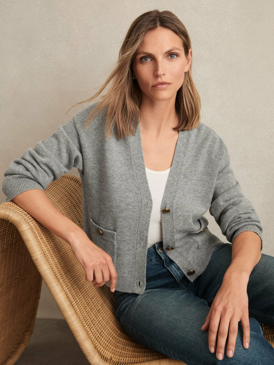 Wool-Cashmere Button Cardigan in Silver Grey