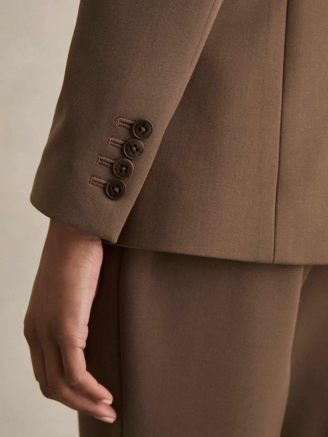 Tailored Single Breasted Suit Blazer in Mink Neutral
