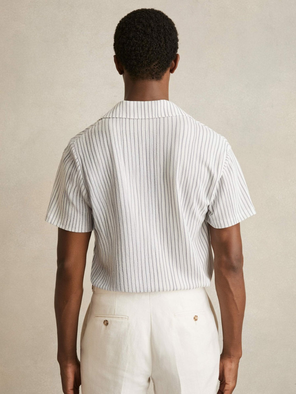 Textured Stripe Cuban Collar Shirt in White/Soft Blue