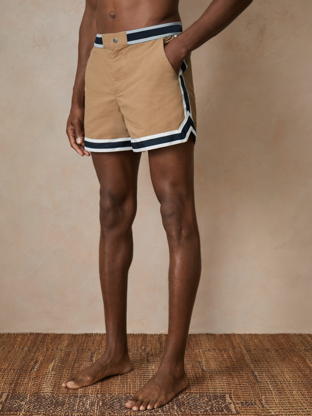 | Ché Stripe-Trim Swim Shorts in Camel
