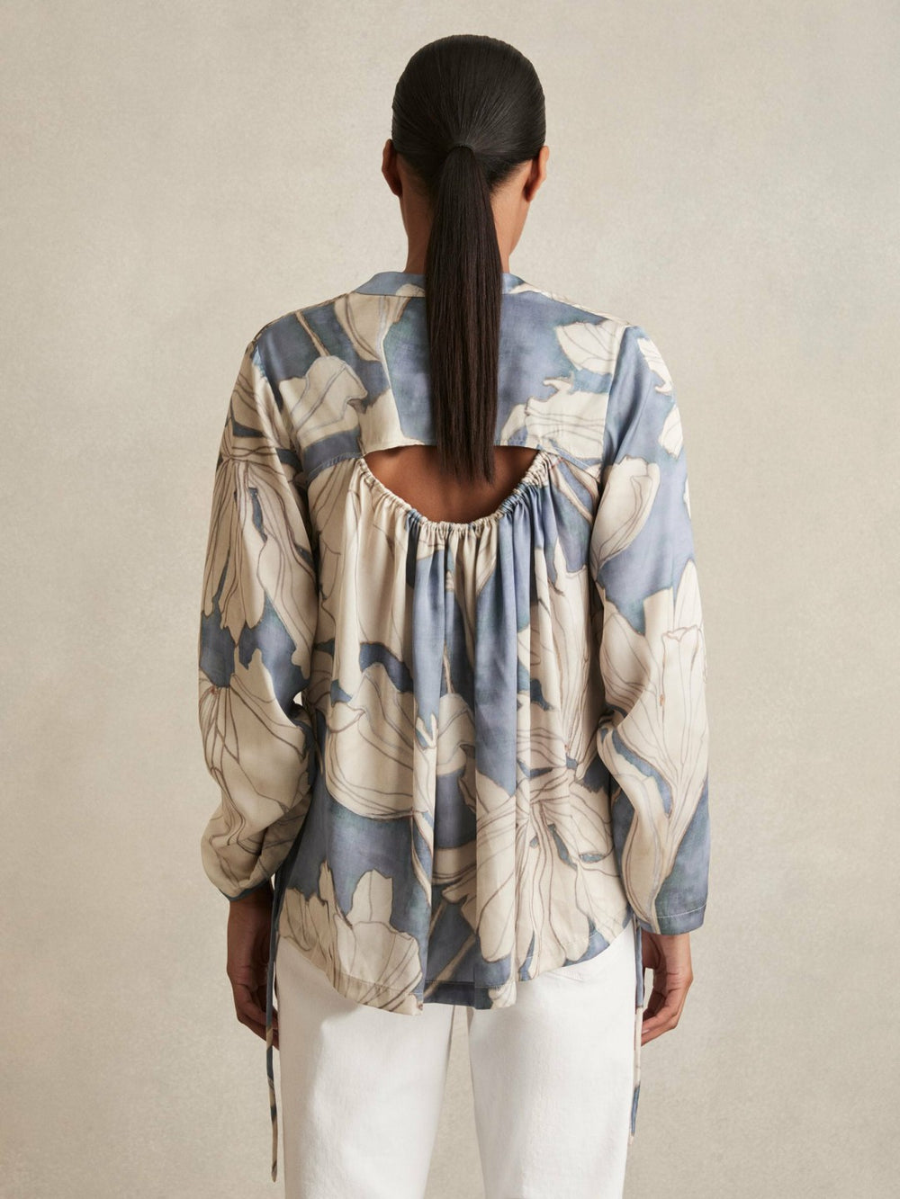 Floral Print Gathered Cut Out Shirt in Blue