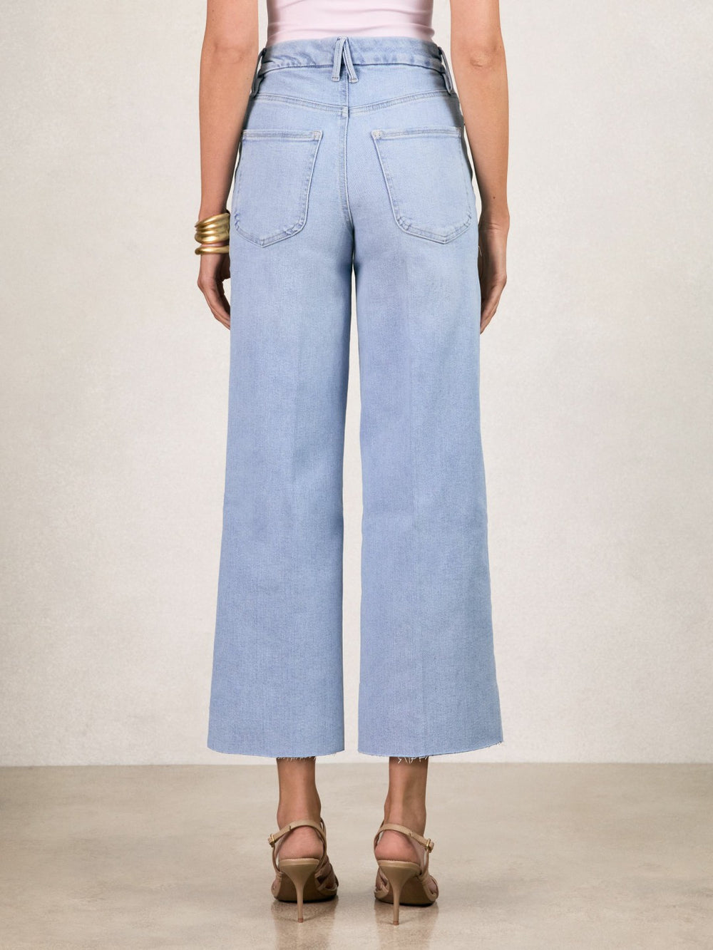 Jeans in Indigo Blue
