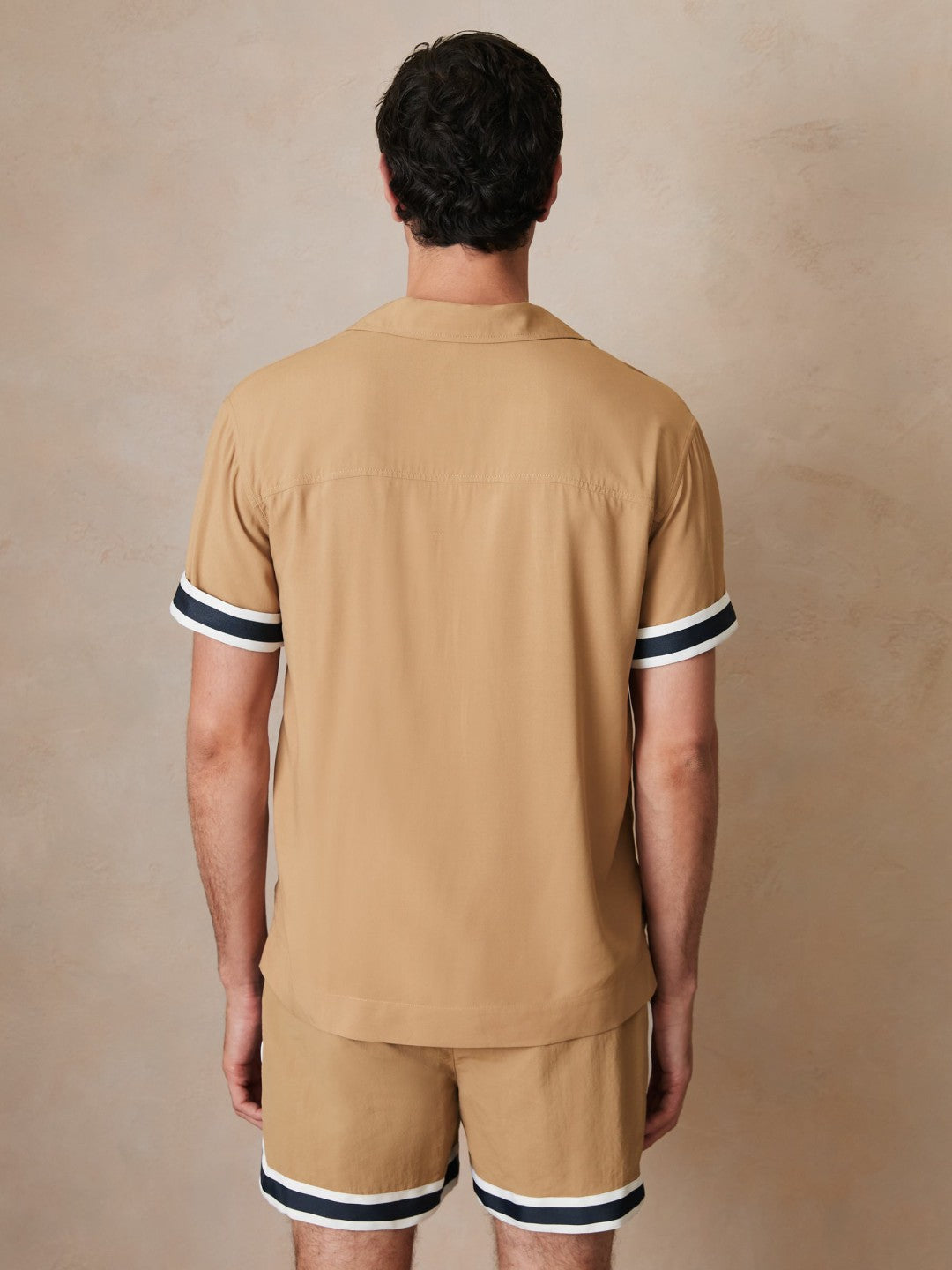 | Ché Stripe-Cuff Shirt in Camel
