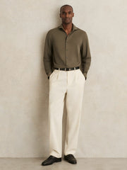 Stretch Jersey Cutaway-Collar Shirt in Olive Green
