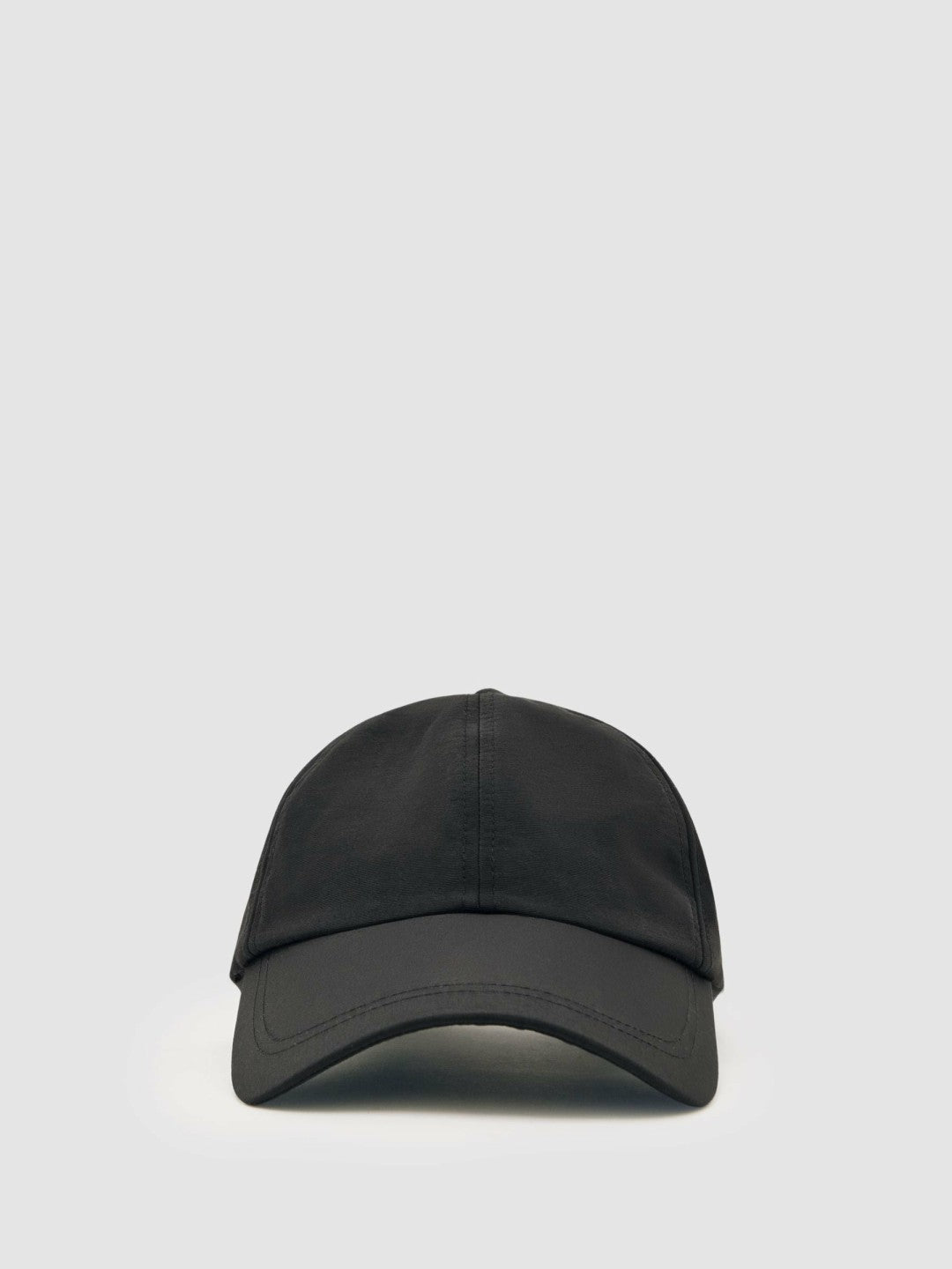 Embroidered-Logo Tech Baseball Cap in Black
