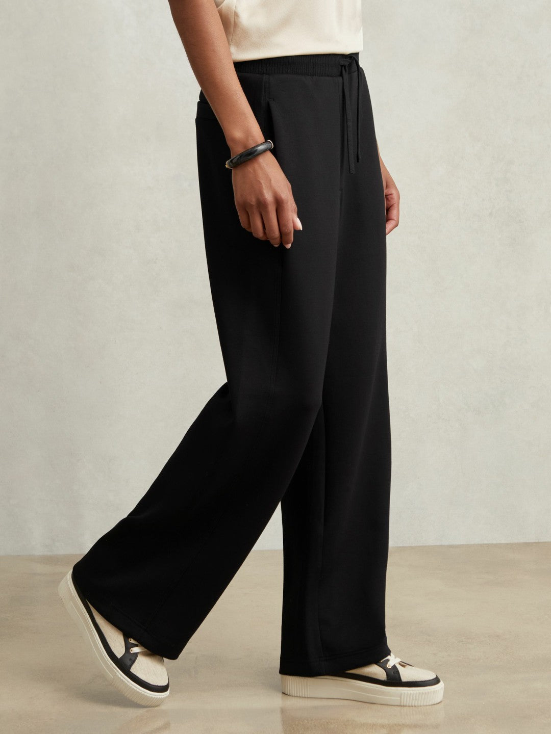 Petite Wide-Leg Interlock Drawstring Joggers in Black