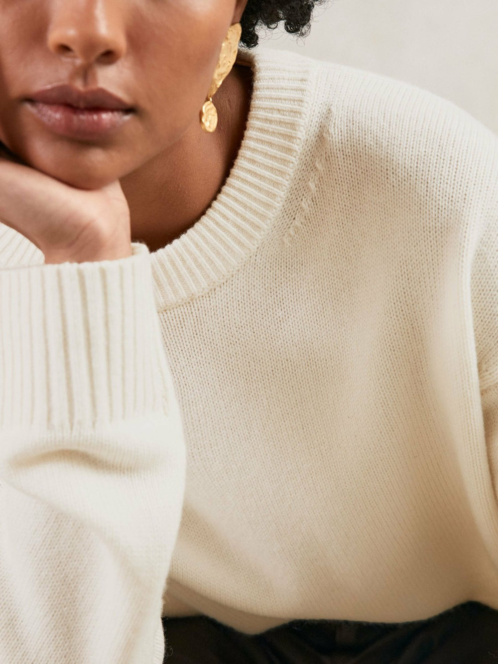 Wool-Cashmere Crew-Neck Jumper in Cream