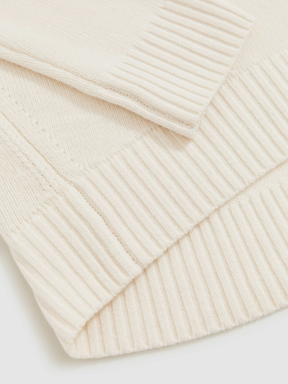 Wool-Cashmere Crew-Neck Jumper in Cream