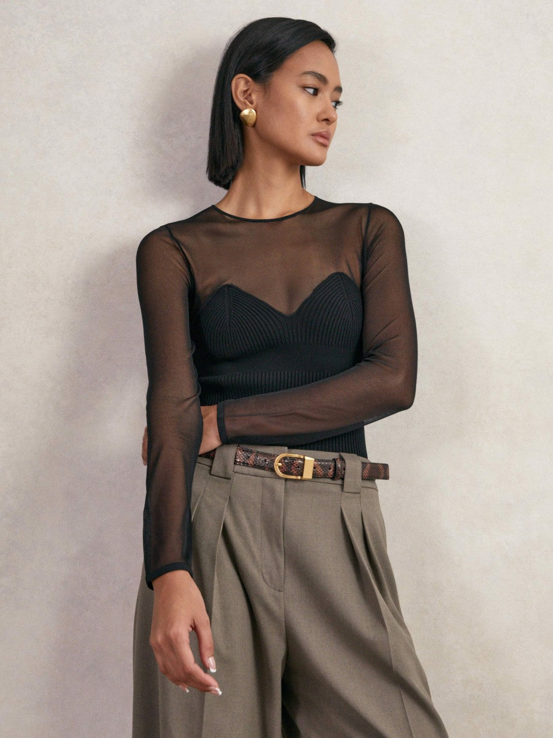 Mesh Knit Sweetheart Long-Sleeve Top in Black