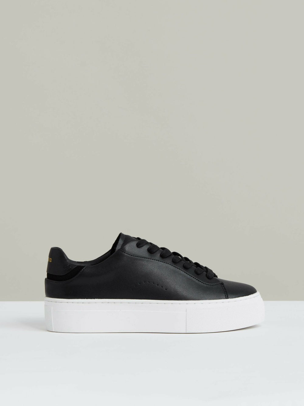 Leather Low-Top Trainers in Black