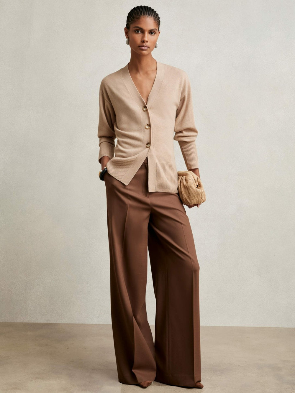 Wool-Blend Fitted Cardigan With Cashmere in Neutral