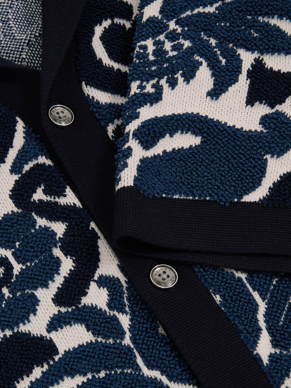 Paisley Jacquard Knit Shirt in Navy Blue/White