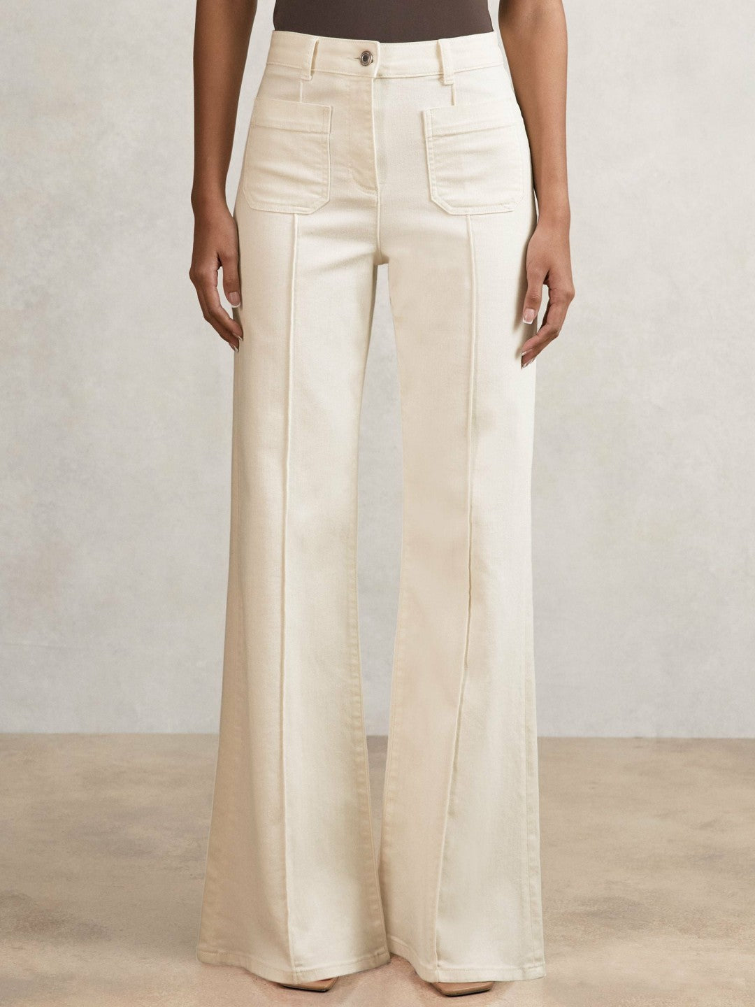 Petite Patch-Pocket Flared Jeans in Ecru