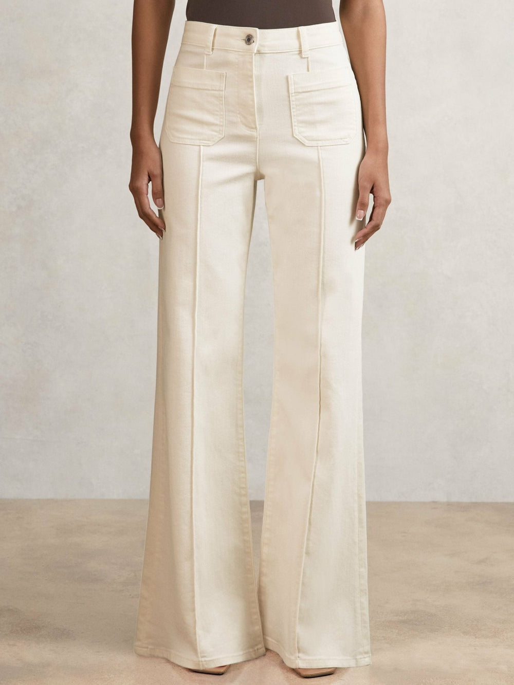 Petite Patch-Pocket Flared Jeans in Ecru