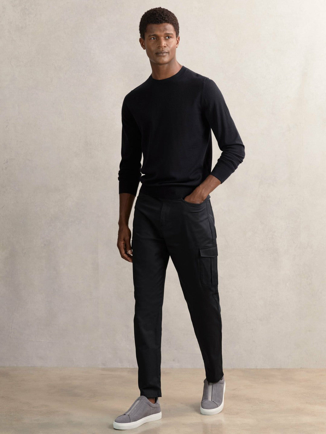 Cotton-Lyocell Cargo Trousers in Navy
