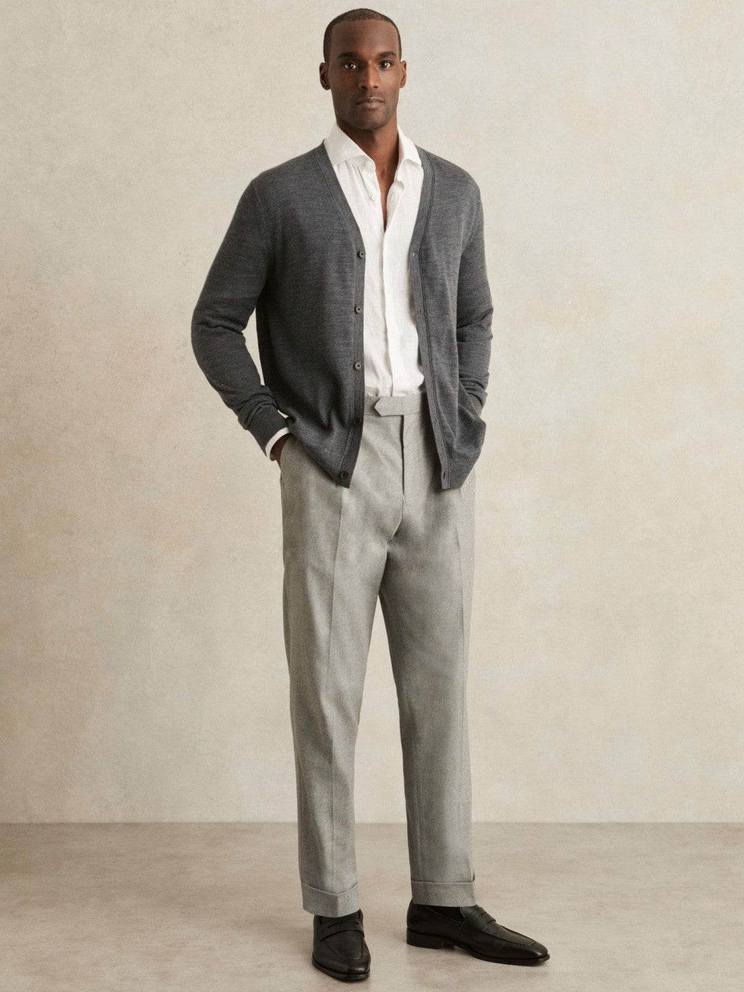 Regular Fit Herringbone Trousers With Cotton in Grey