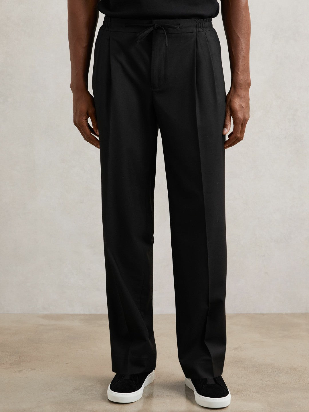 Relaxed-Fit Twill Drawstring Trousers in Black