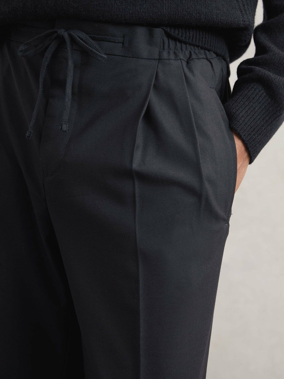 Relaxed-Fit Twill Drawstring Trousers in Navy
