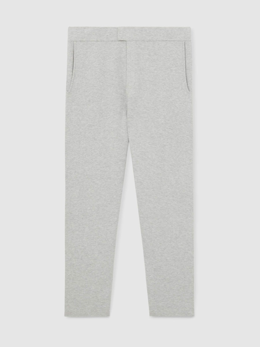 Tapered Knitted Trousers in Soft Grey