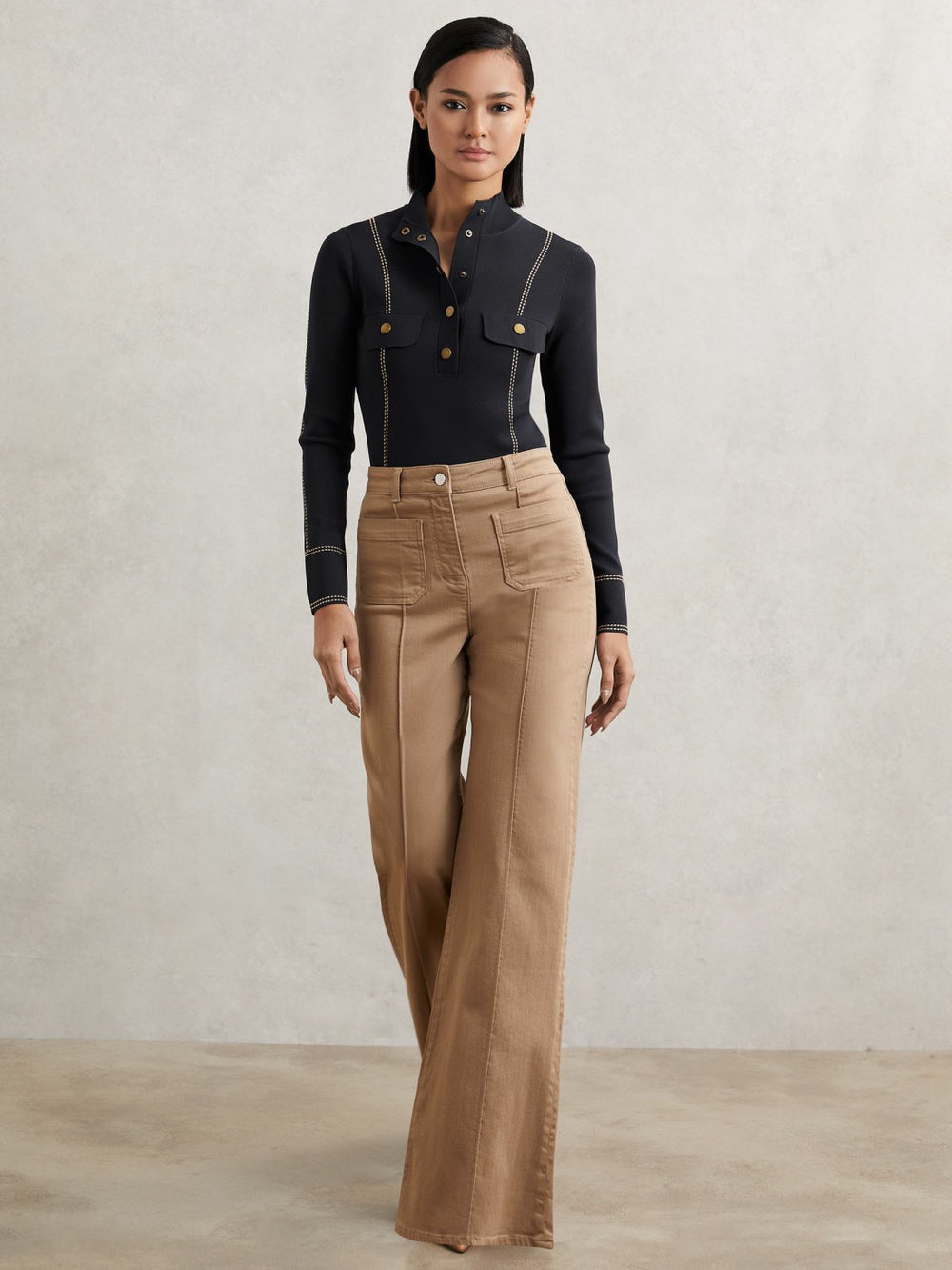 Contrast-Stitch Knit Top in Navy