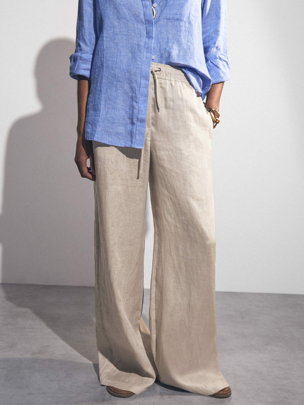 Petite Linen-Blend Wide-Leg Trousers in Neutral