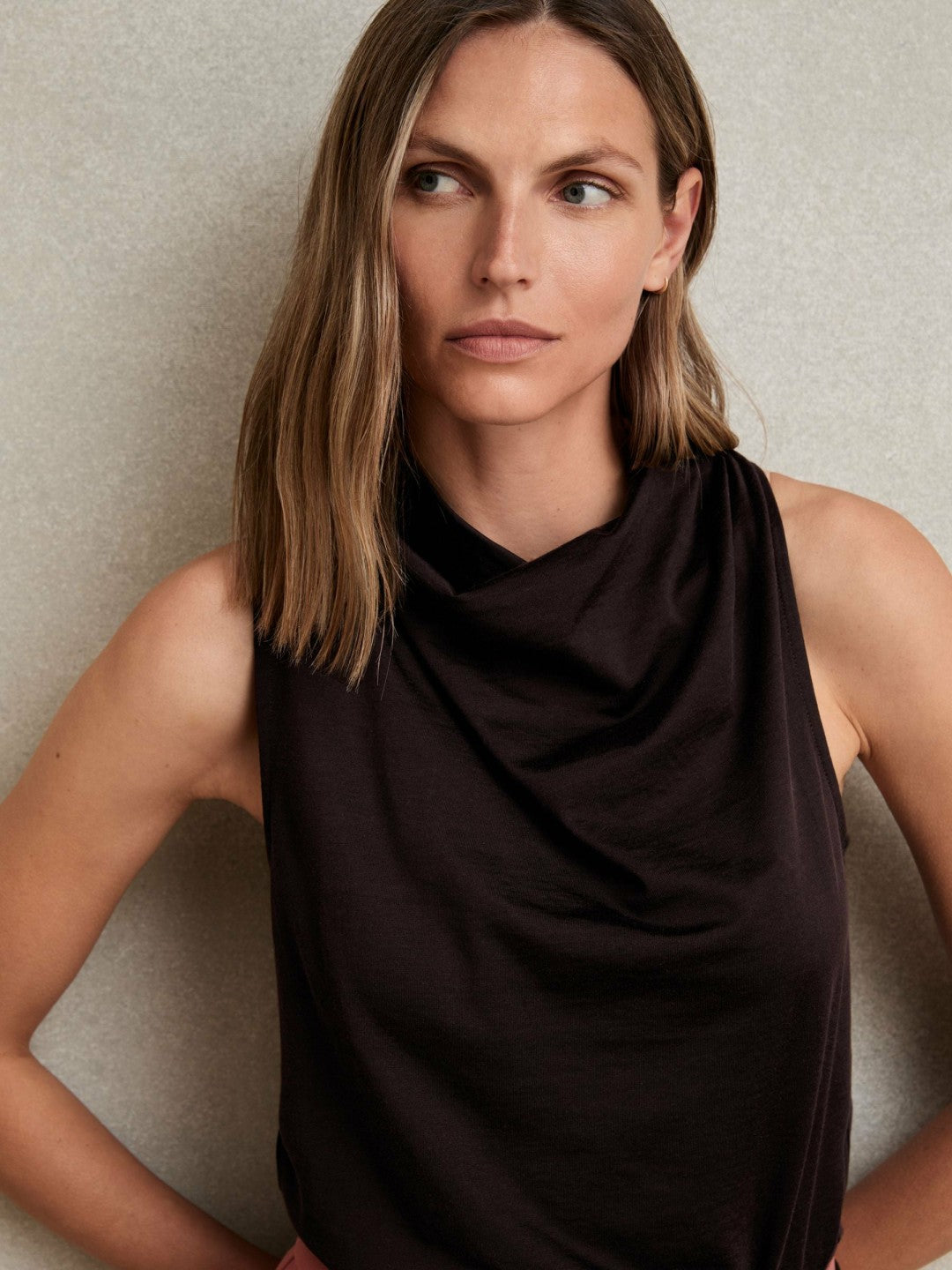 Cotton-Blend Cowl-Neck Sleeveless Top in Plum Purple