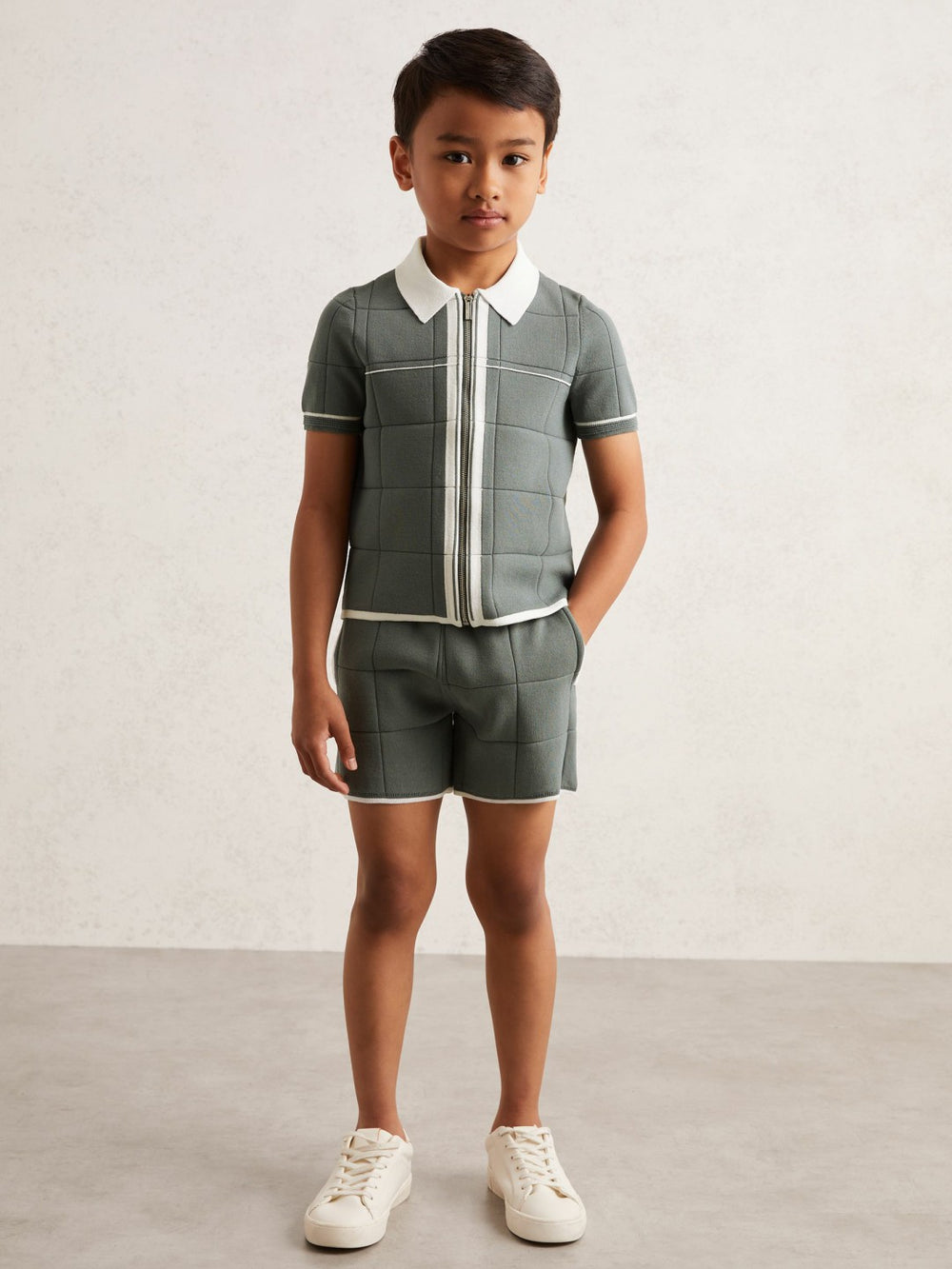 9-12 yrs Tipped Knit Stitch-Detail Shorts in Dark Sage Green