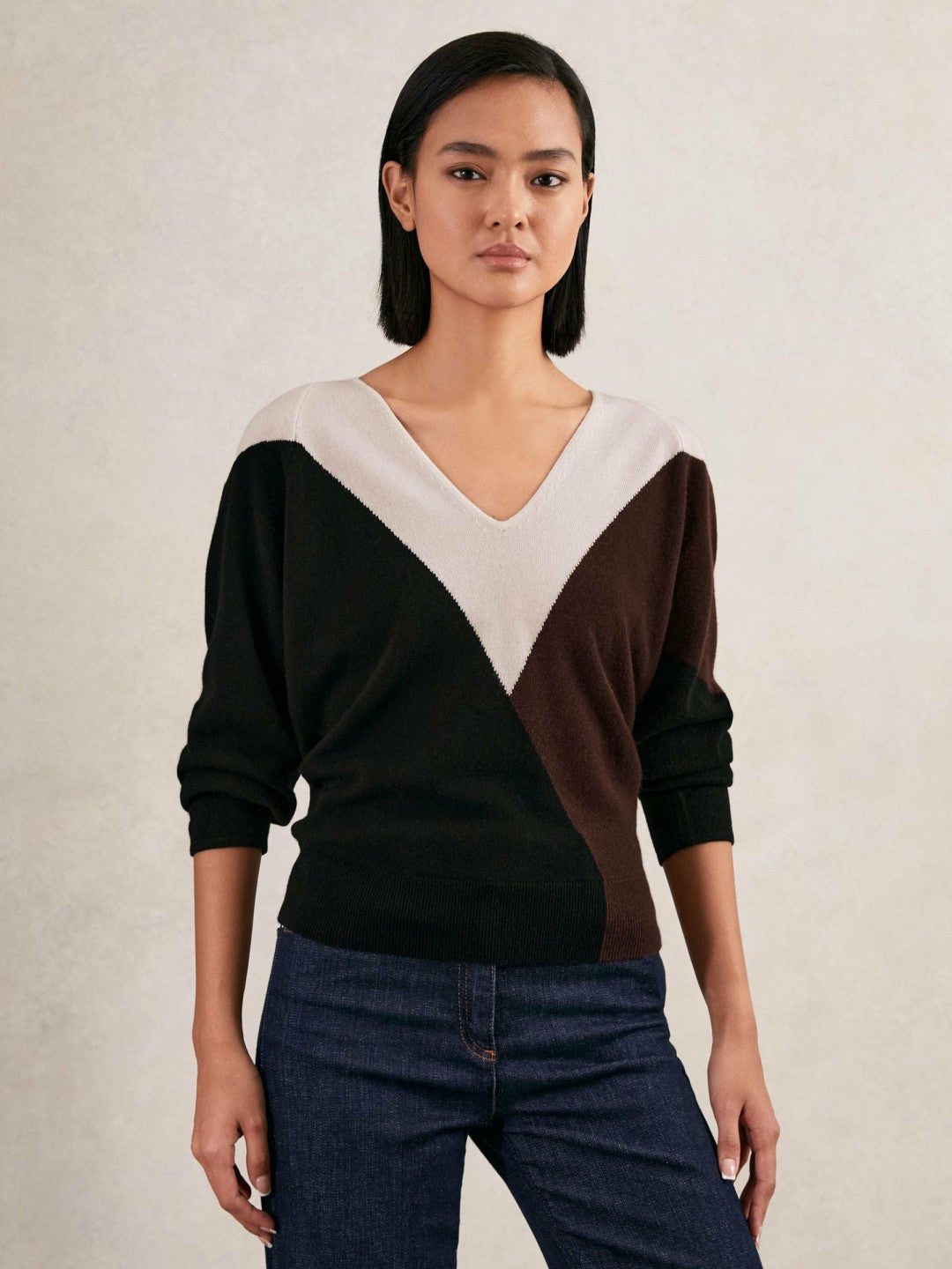 Wool-Blend Colourblock Knit Jumper with Cashmere in Black/Burgundy/Cream
