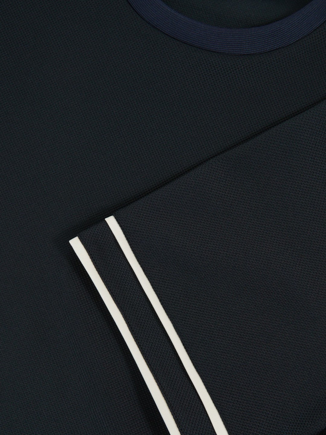 Textured Crew-Neck Tipped T-Shirt in Navy Blue